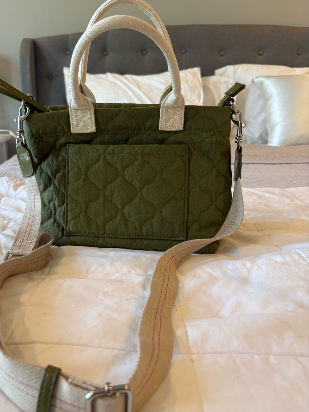 Universal Thread Olive Green Quilted Crossbody Tote with Cream Handles